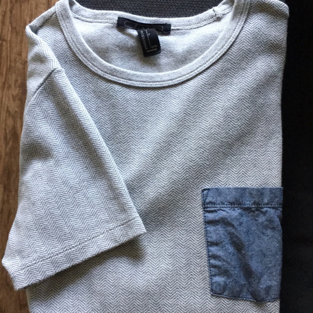 Men’s T shirt